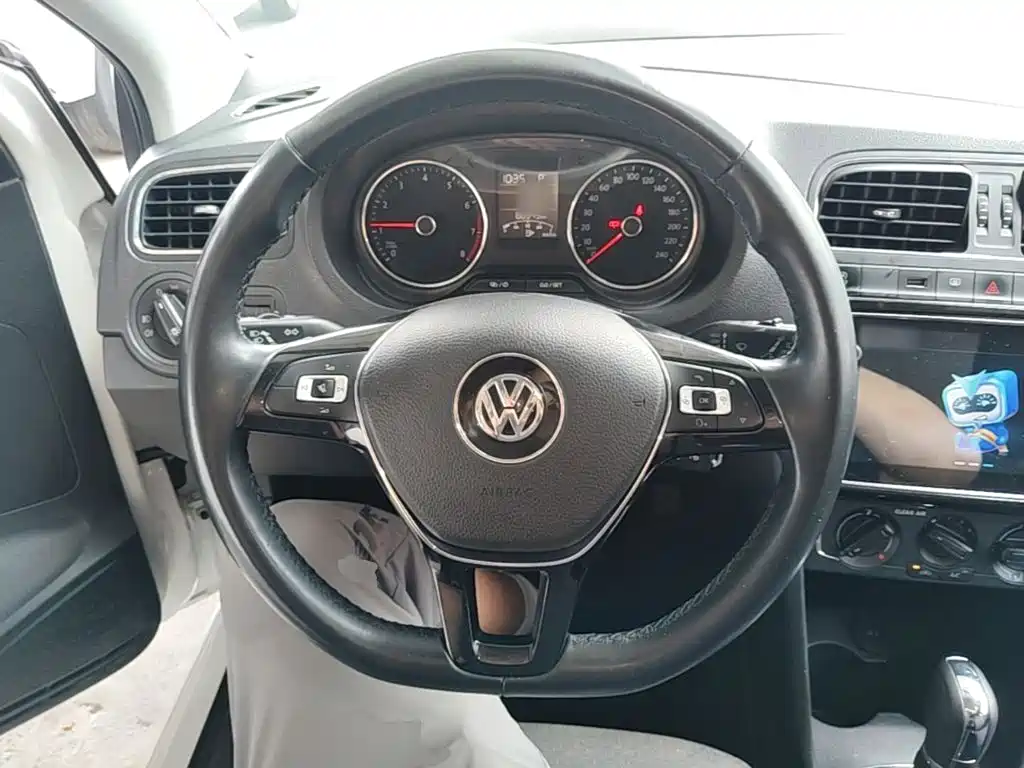 Volkswagen Polo 2019 — фото 11