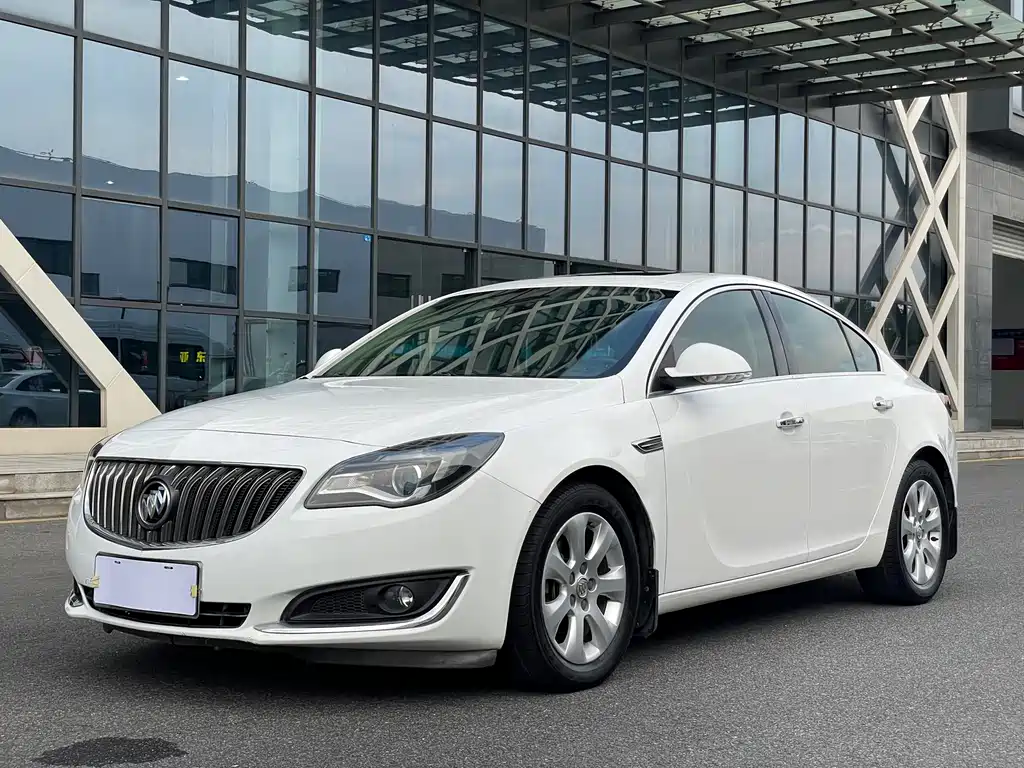 Buick Regal 2014 — фото 1