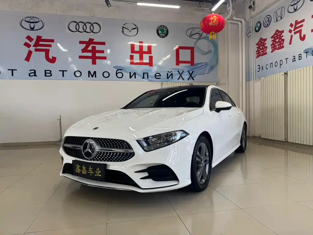 Mercedes-Benz A-Class 2022 — фото 1