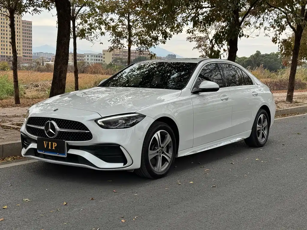 Mercedes-Benz C-Class 2022 — фото 1