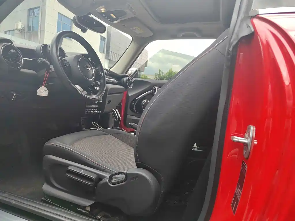 MINI MINI 2021