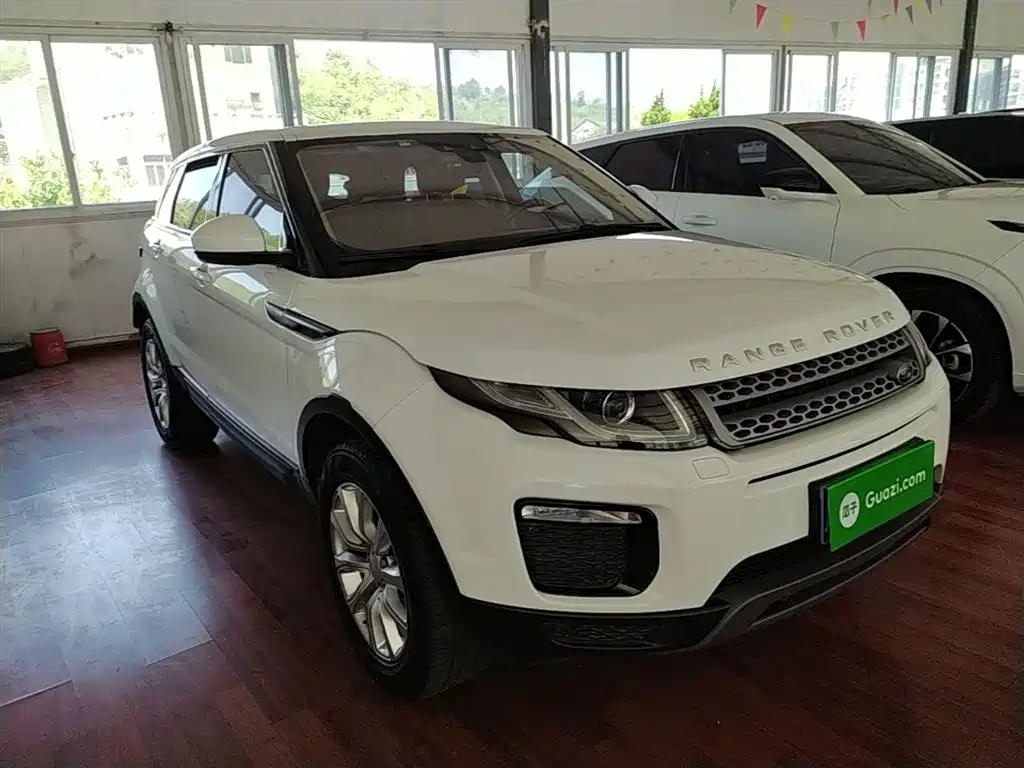 Land Rover Evoque 2019 — фото 4