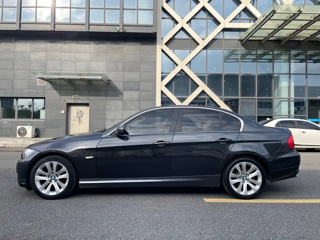 BMW 3 Series 2012 — фото 4