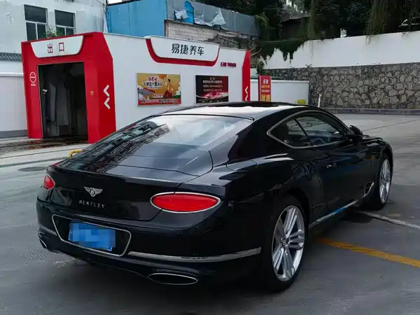 Bentley Continental 2018
