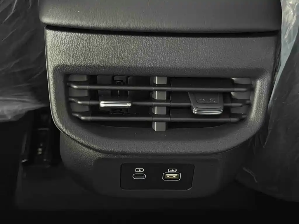 Haval H6 2026 — фото 11