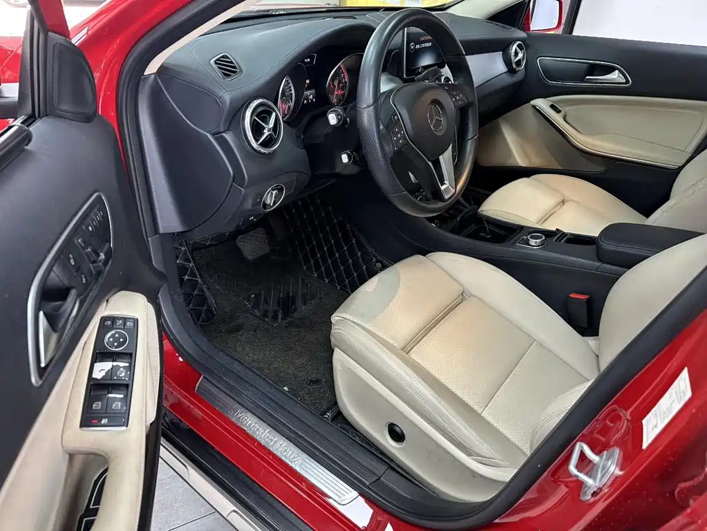 Mercedes-Benz GLA 2016 — фото 6