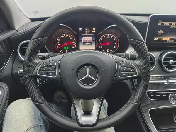 Mercedes-Benz C-Class 2017