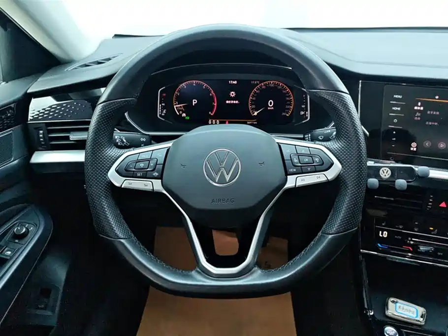 Volkswagen Passat 2022 — фото 15