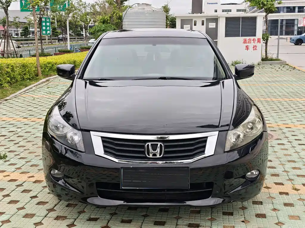Honda Accord 2009 — фото 2