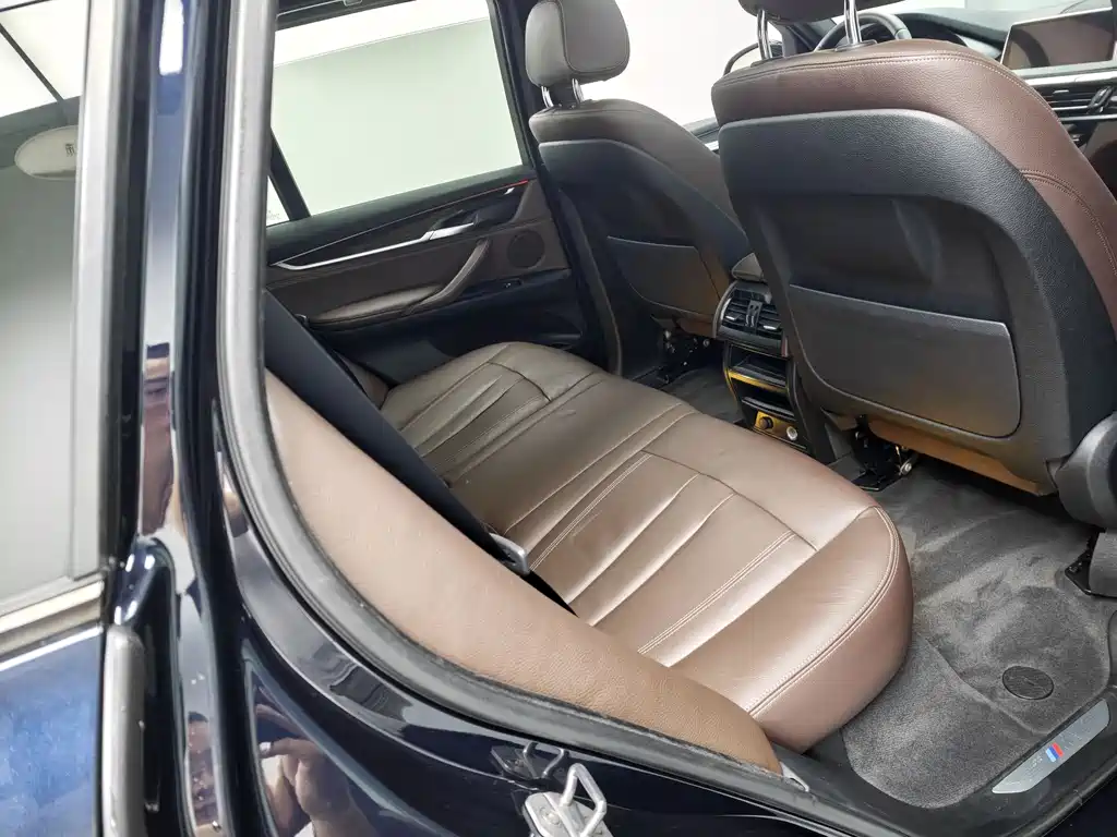 BMW X5 2017 — фото 15