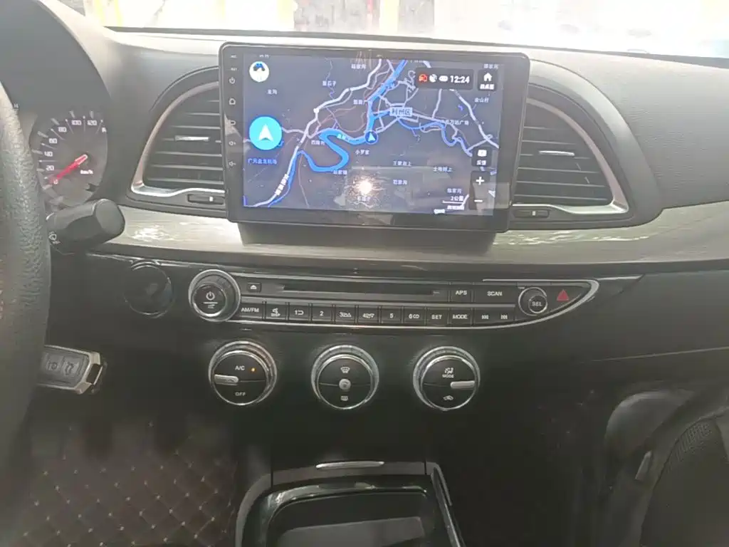 GAC Motor Trumpchi GA6 2017 — фото 13
