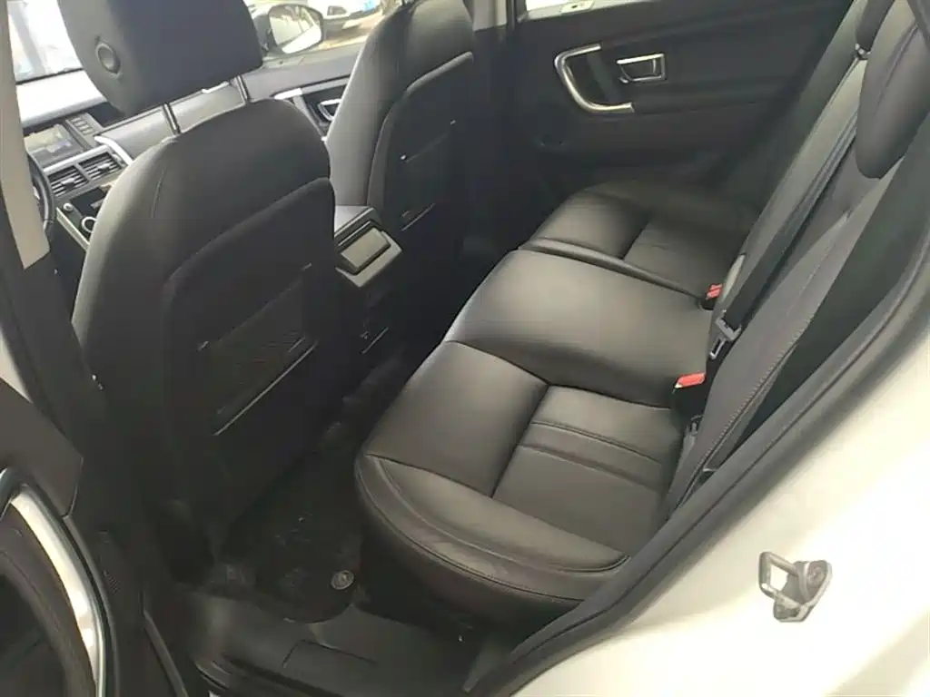Land Rover Discovery Sport 2016 — фото 17