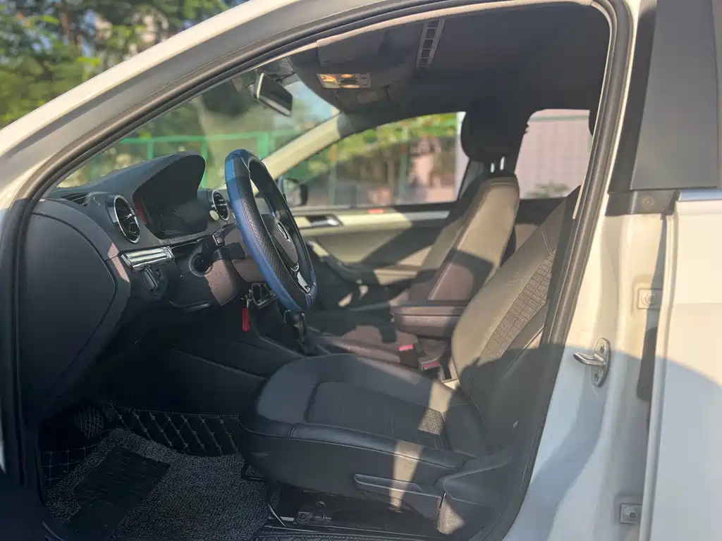 Volkswagen Jetta 2019