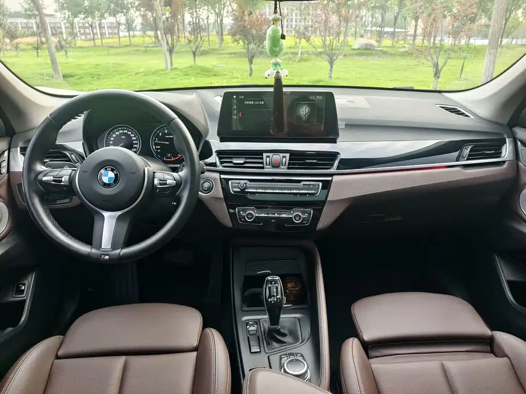 BMW X1 2020 — фото 11