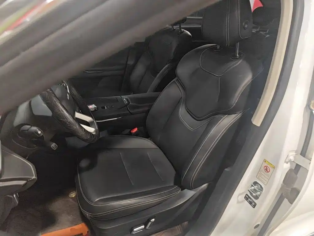 Haval H6 2023 — фото 15
