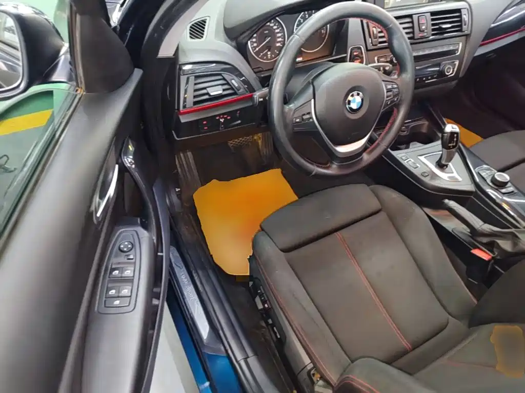 BMW 1 Series 2015 — фото 16