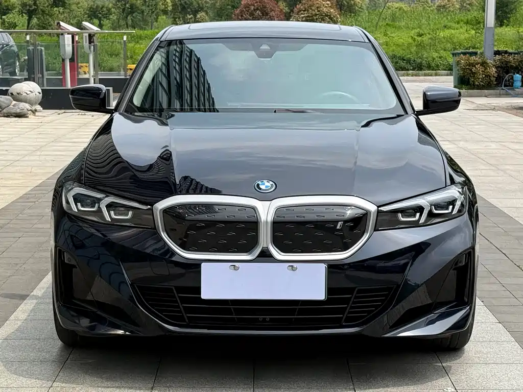 BMW i3 2023 — фото 2