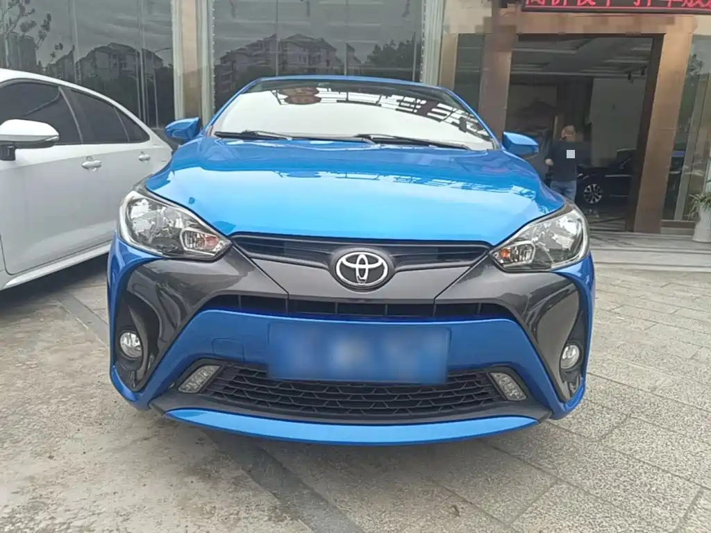 Toyota Yaris L 2016 — фото 3