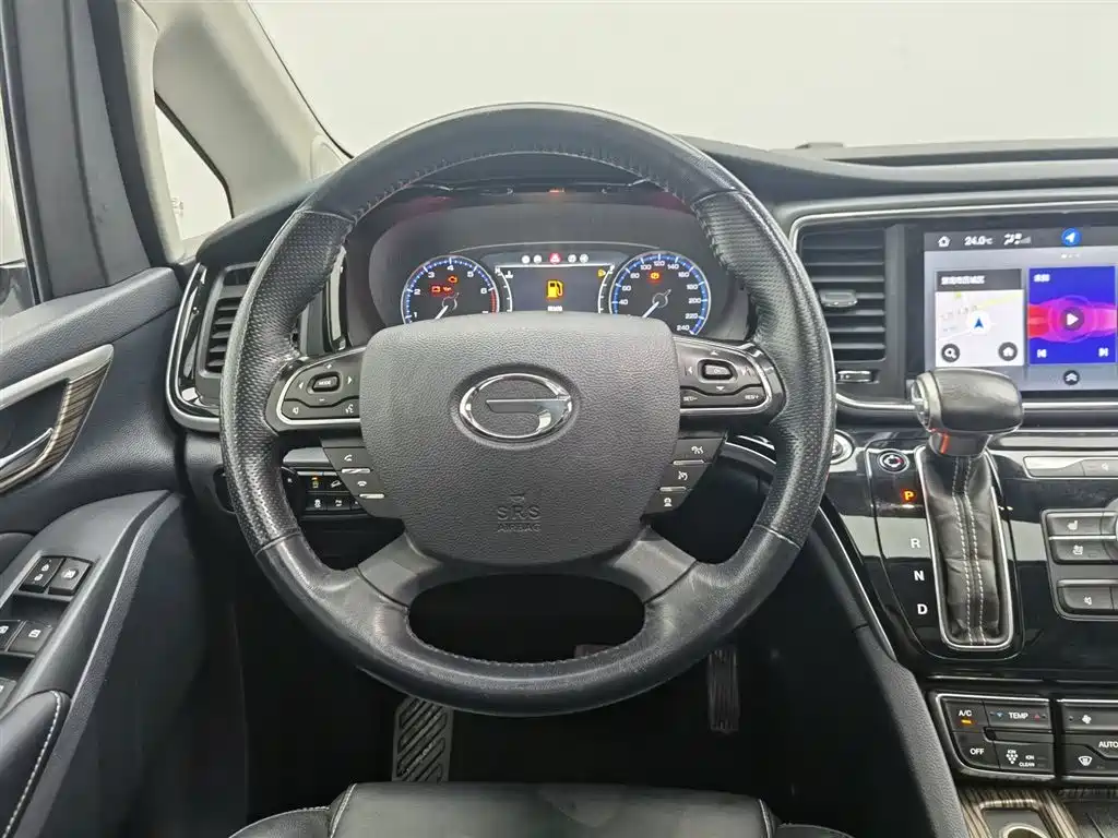GAC Motor Trumpchi M8 2020 — фото 11