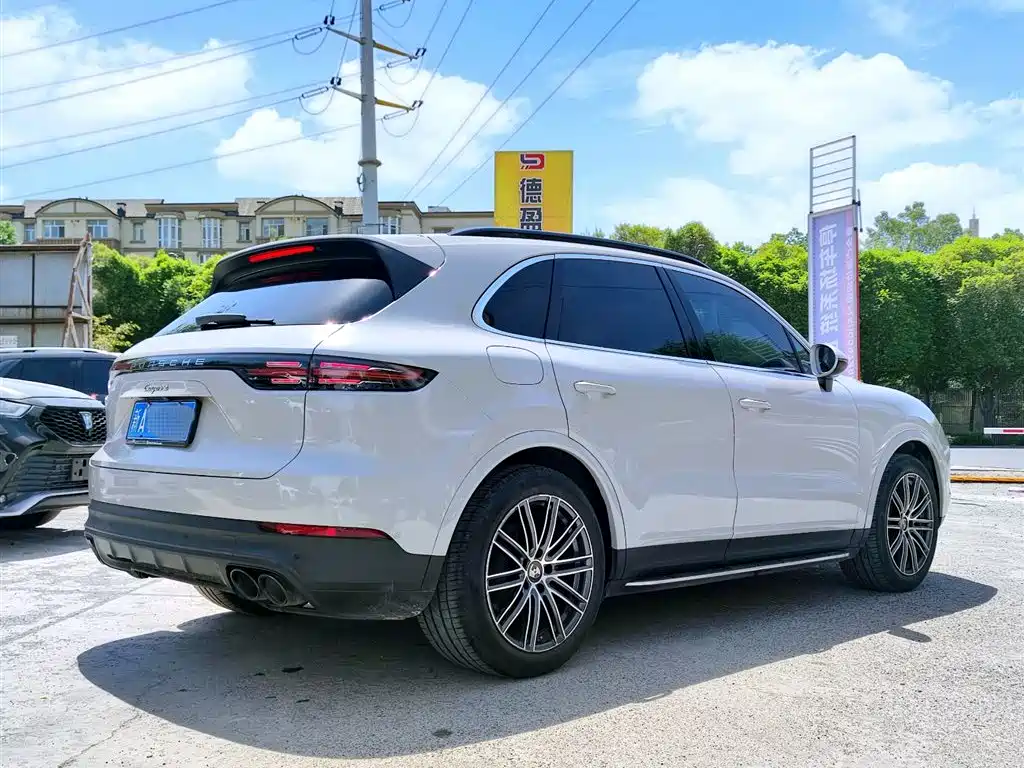 Porsche Cayenne 2019 — фото 4