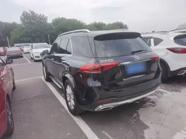 Mercedes-Benz GLE 2021