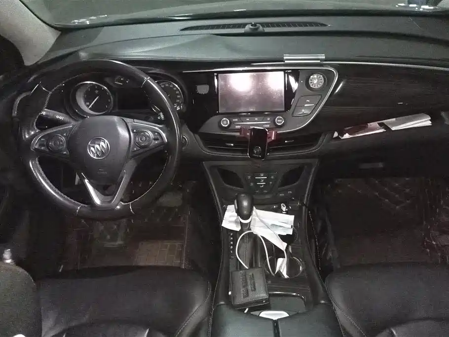 Buick Envision Plus 2018 — фото 12