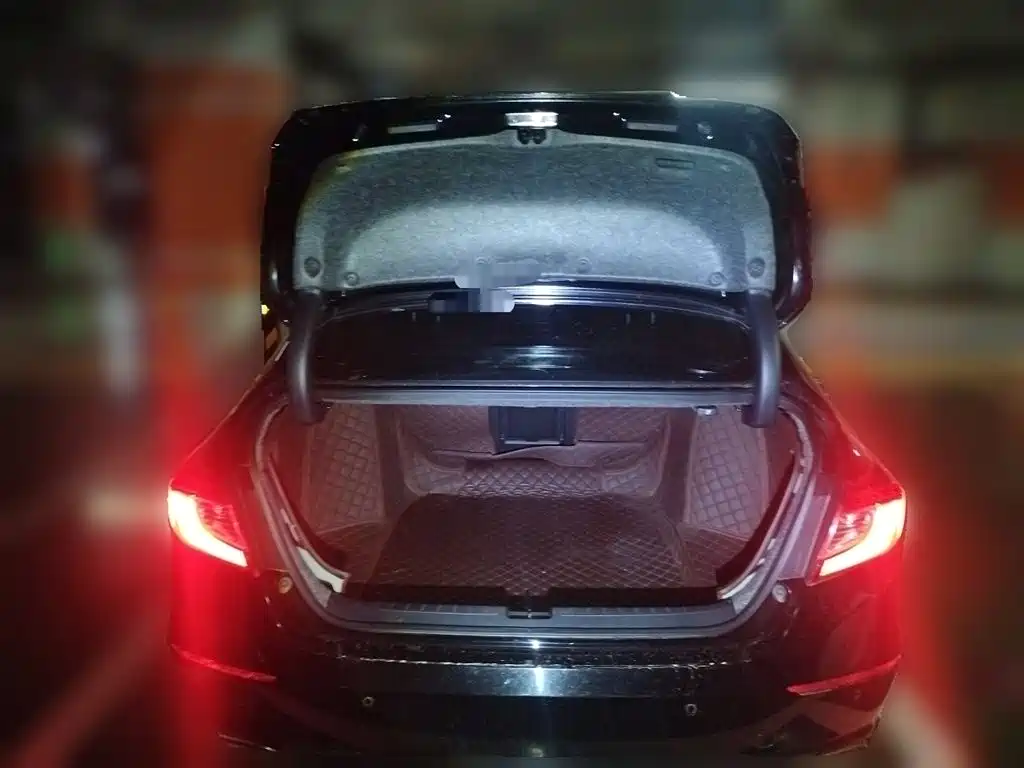 Honda Accord 2021 — фото 16
