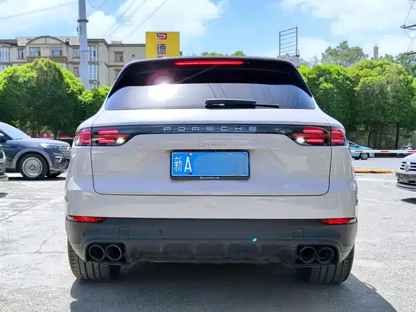 Porsche Cayenne 2019