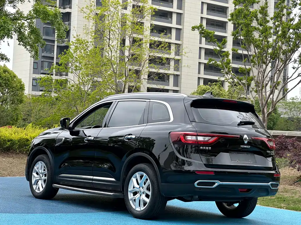 Renault Koleos 2018 — фото 10
