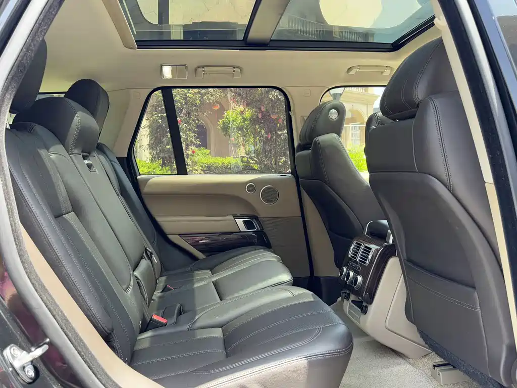 Land Rover Range Rover 2018 — фото 13