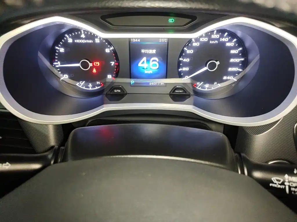 Geely Emgrand GS 2018 — фото 12