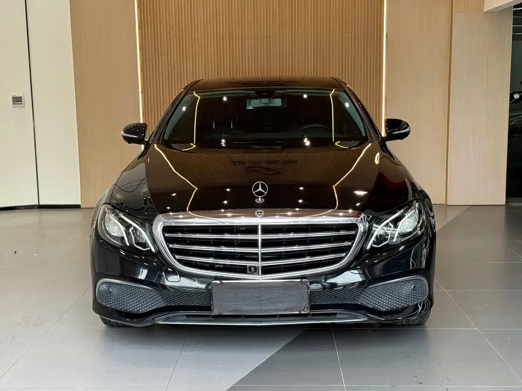 Mercedes-Benz E-Class 2018 — фото 2