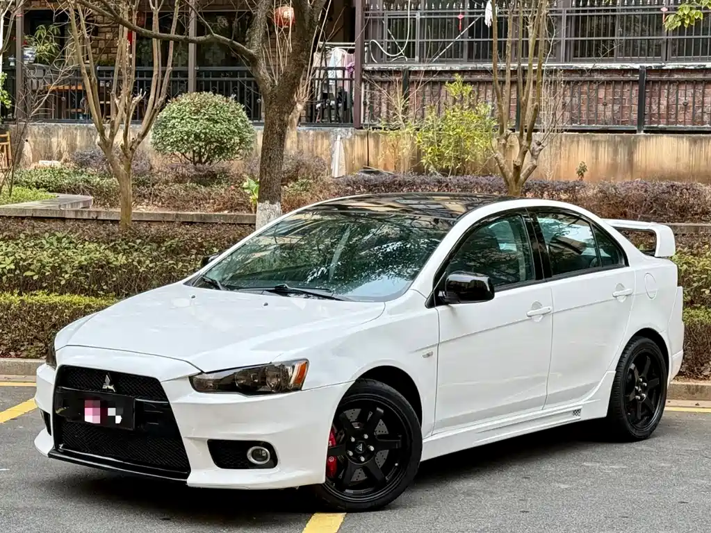 Mitsubishi Lancer EX 2014 — фото 1