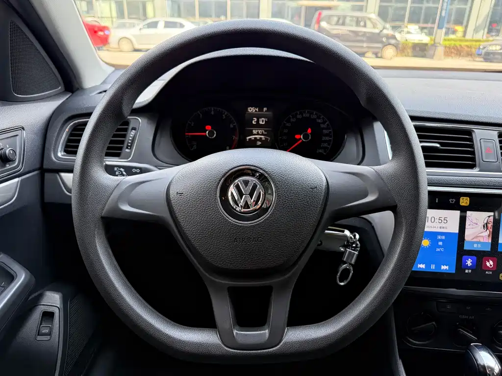 Volkswagen Lavida 2019 — фото 12
