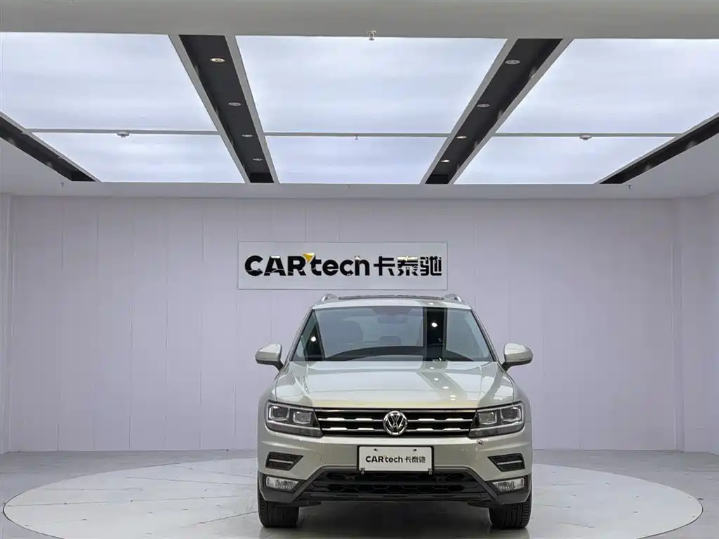 Volkswagen Tiguan L 2020 — фото 8