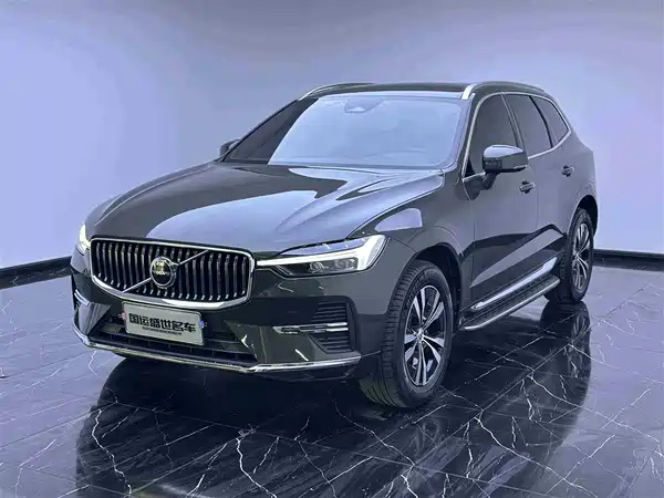 Volvo XC60 2022