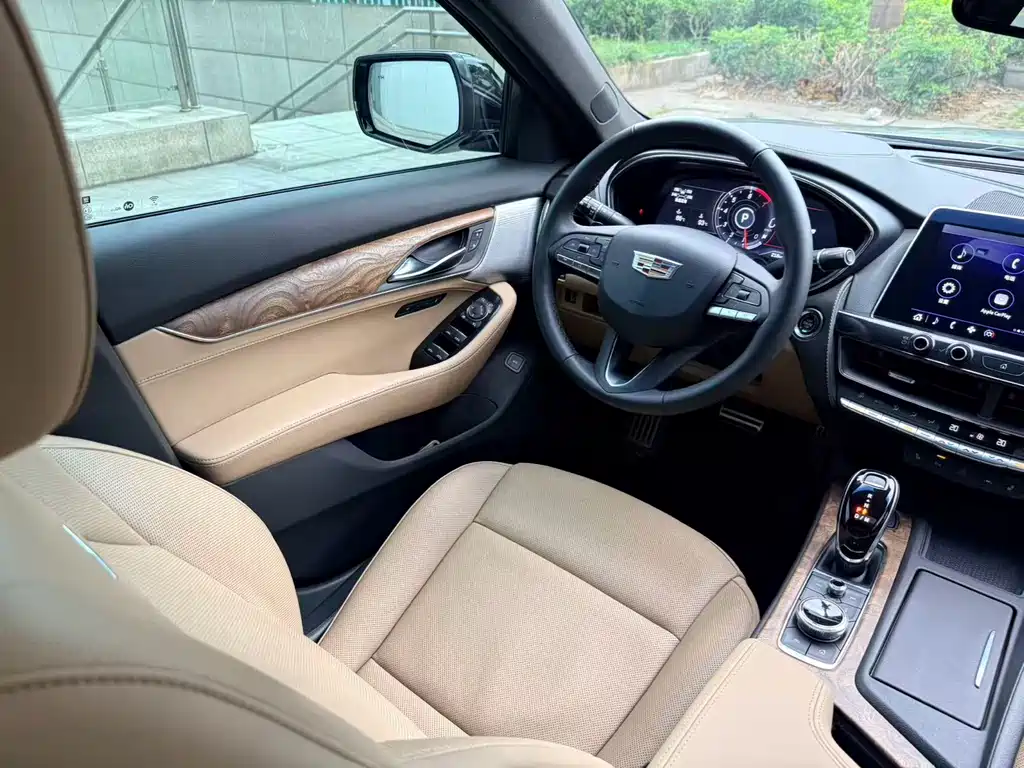 Cadillac CT5 2022 — фото 10