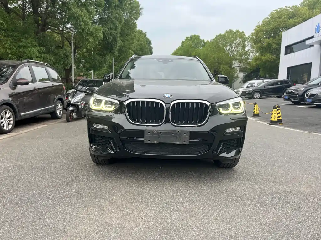 BMW X3 2018 — фото 2