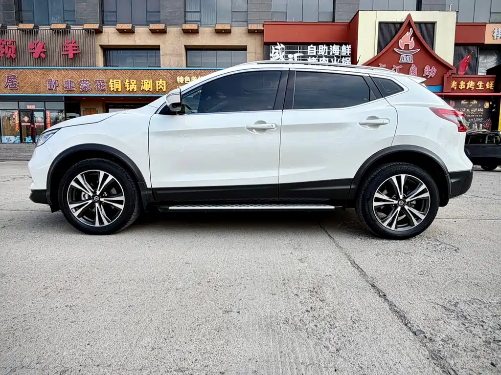 Nissan Qashqai 2022 — фото 8