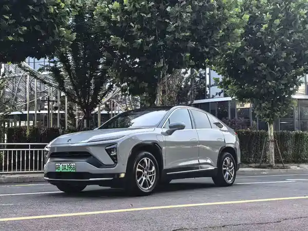 NIO EC6 2021