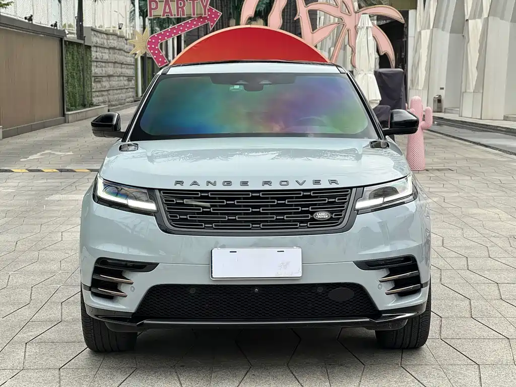 Land Rover Velar 2024 — фото 2
