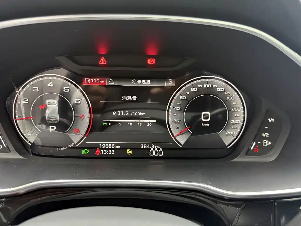 Audi Q3 2023 — фото 10