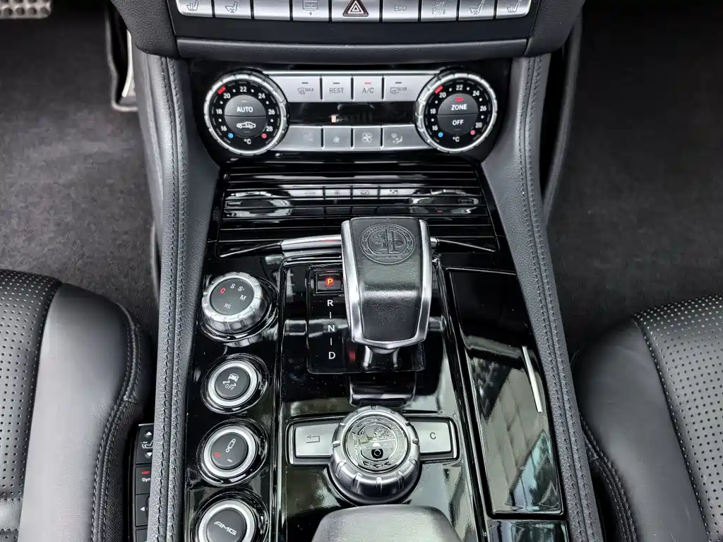 Mercedes-Benz CLS AMG 2018 — фото 13