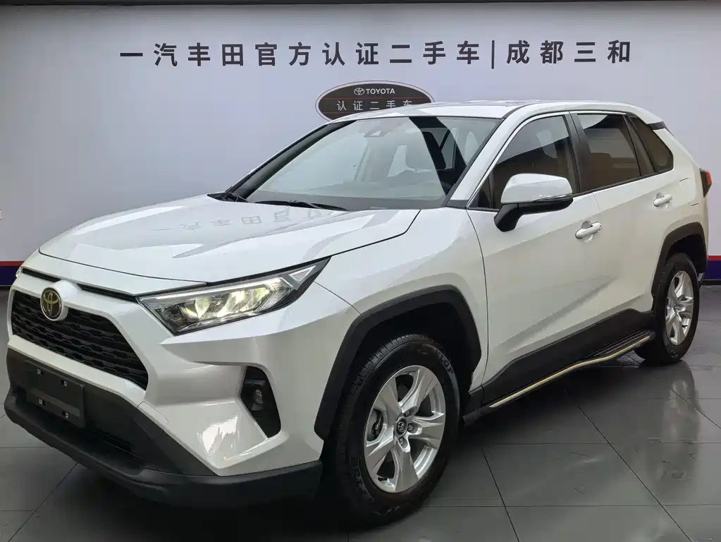Toyota RAV4 2025