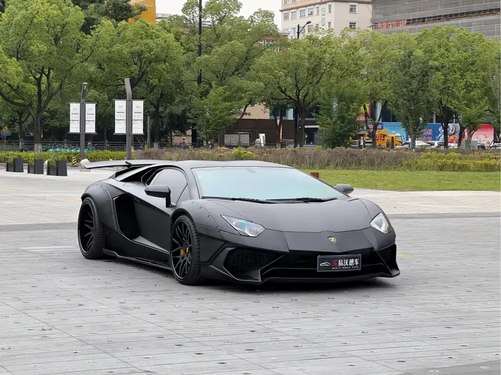 Lamborghini Aventador 2014 — фото 3