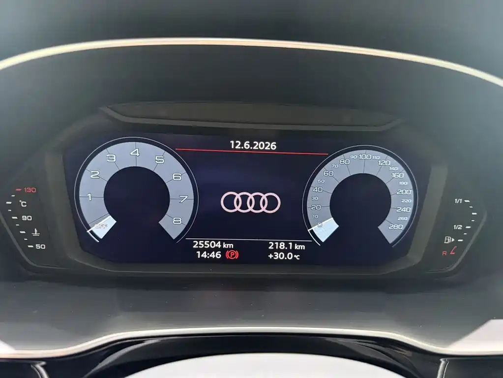 Audi Q3 2023 — фото 23