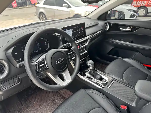 Kia K3 2019