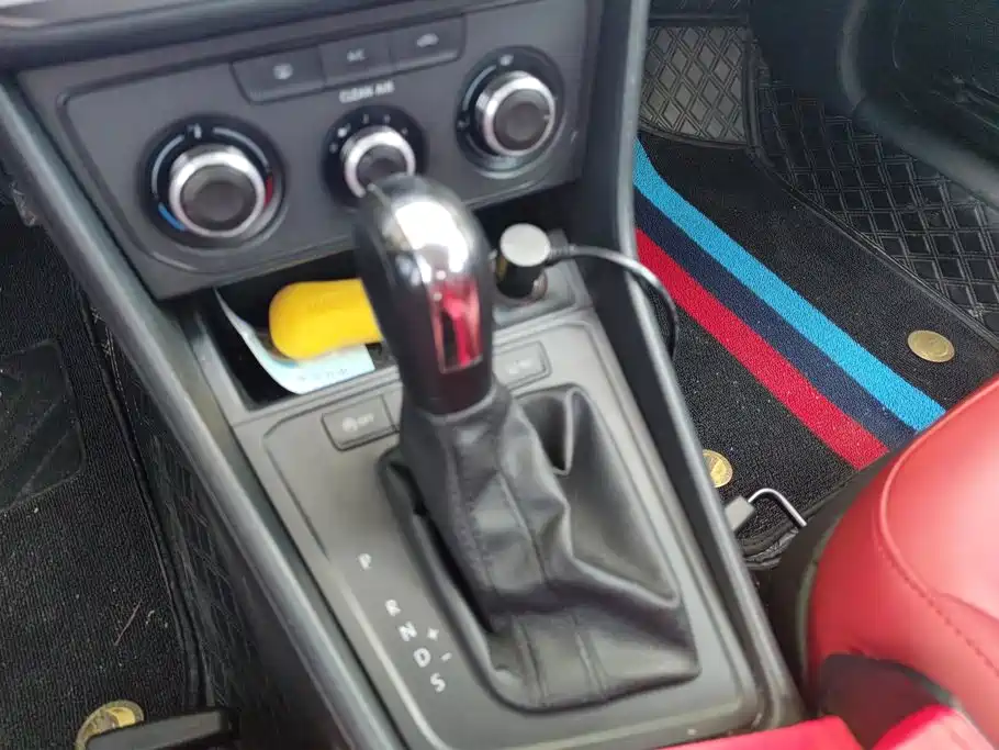 Volkswagen Lavida 2022 — фото 16