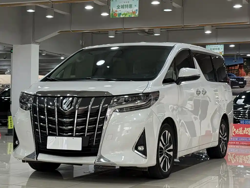Toyota Alphard 2019 — фото 1