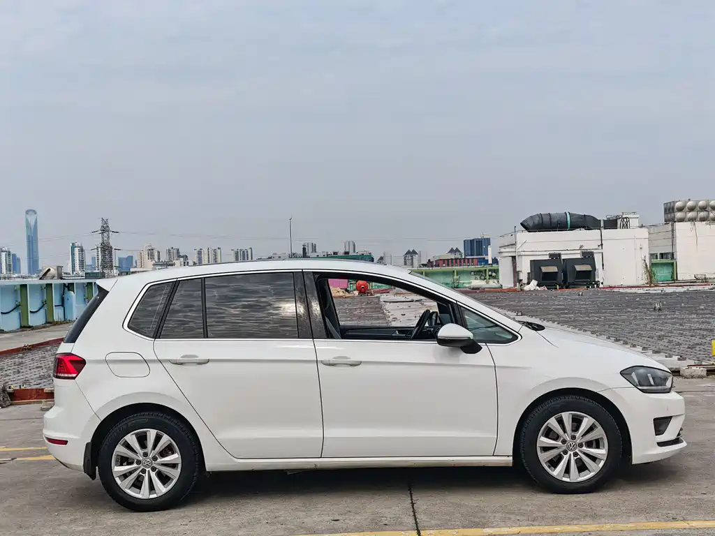 Volkswagen Golf Sportsvan 2016 — фото 4